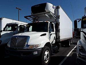 マルタク 2010 International DuraStar 4300 Single Axle Cab & Chassis